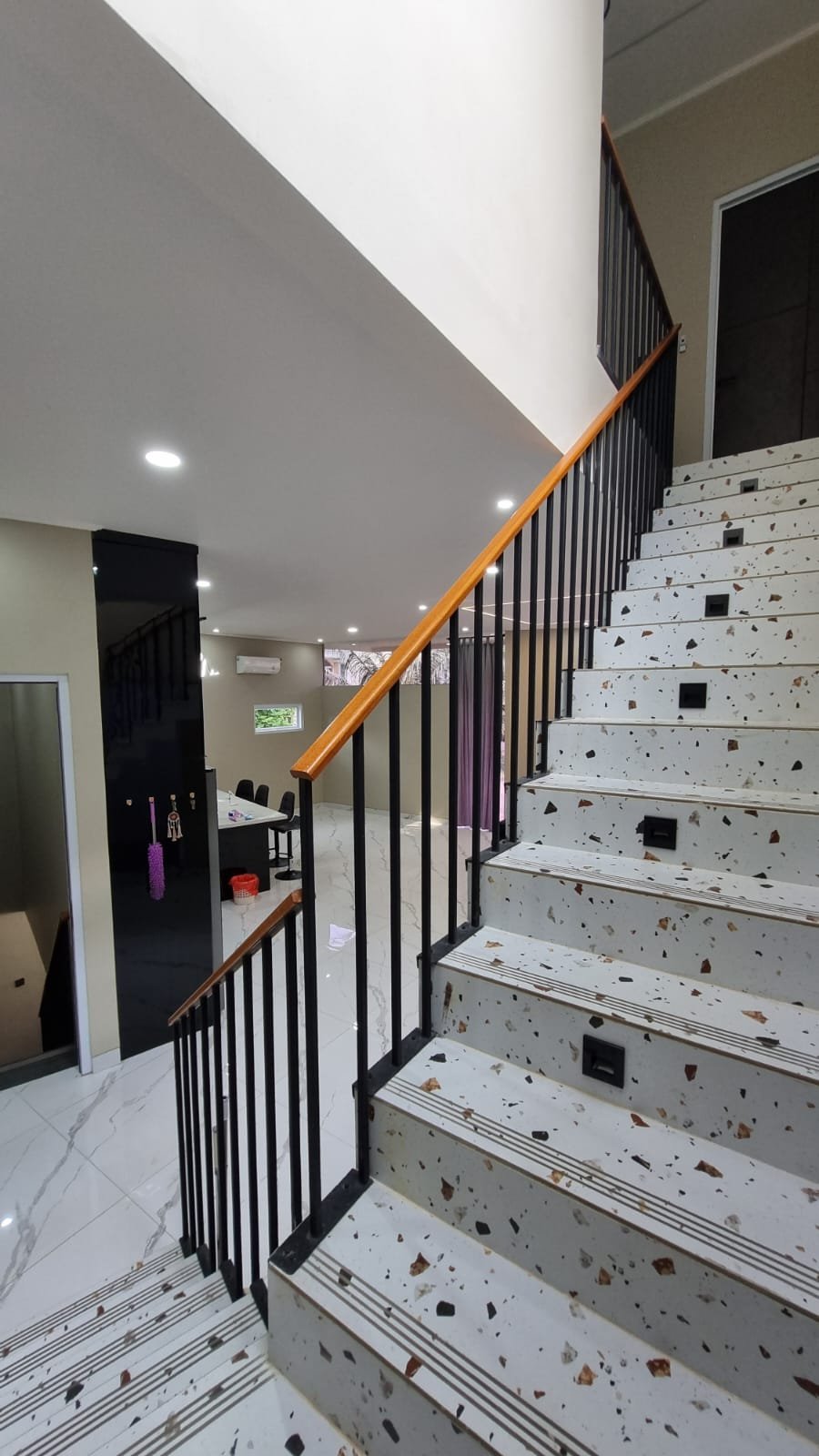 WhatsApp Image 2025-10-22 at 19.39.11 (1)